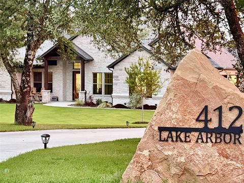 Photo of 412 Lake Arbor Drive, Weatherford, TX 76088 (MLS # 21100836)
