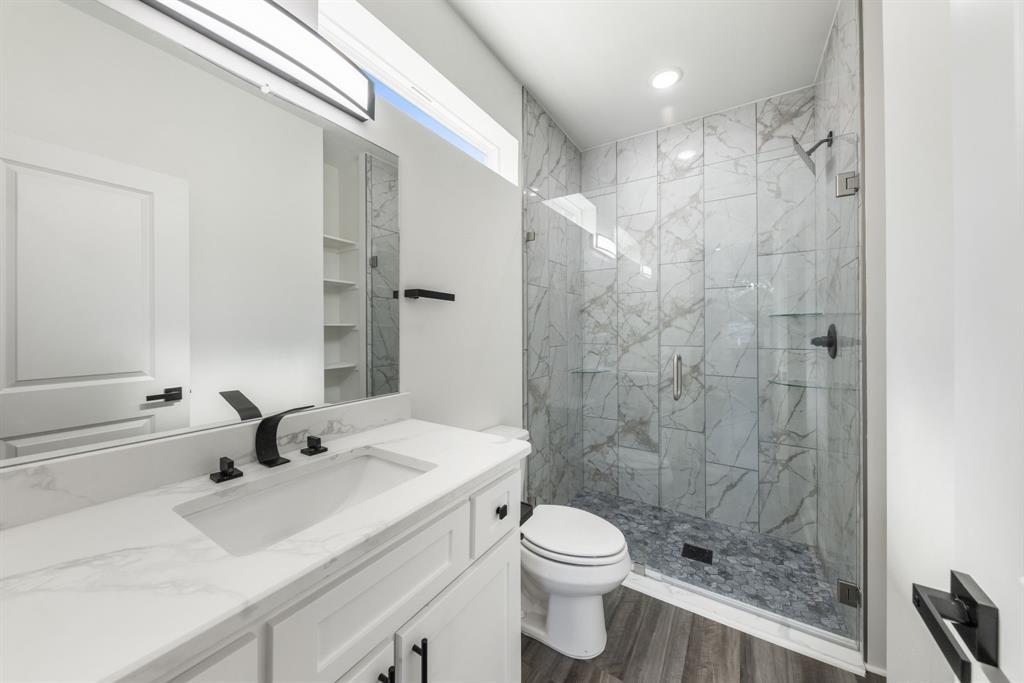 Merrifield Manor - Residential