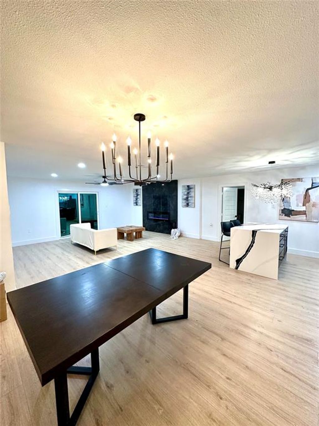 Photo of 3324 E 15th Street, Plano, TX 75074 (MLS # 21199960)