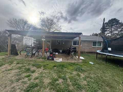 307 Gilbert Drive Vivian LA 71082