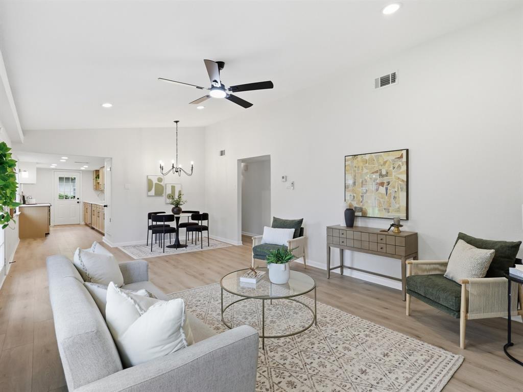 732 Pinehurst Drive