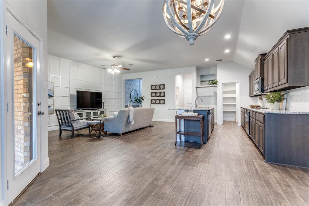 Live Oak Creek - Residential