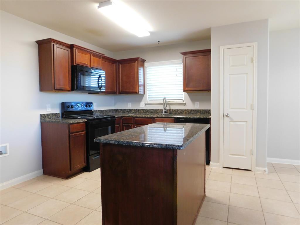 Quail Run Ph 3 Sanger - Residential Lease