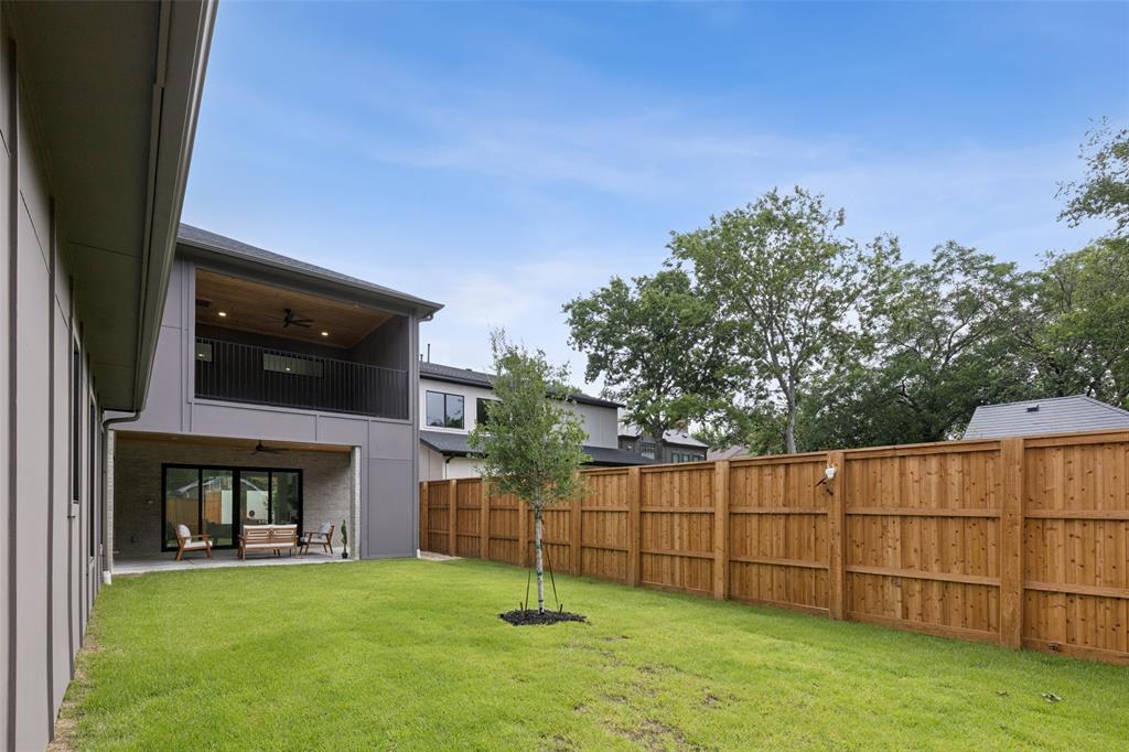 EDGEMONT PARK - Residential