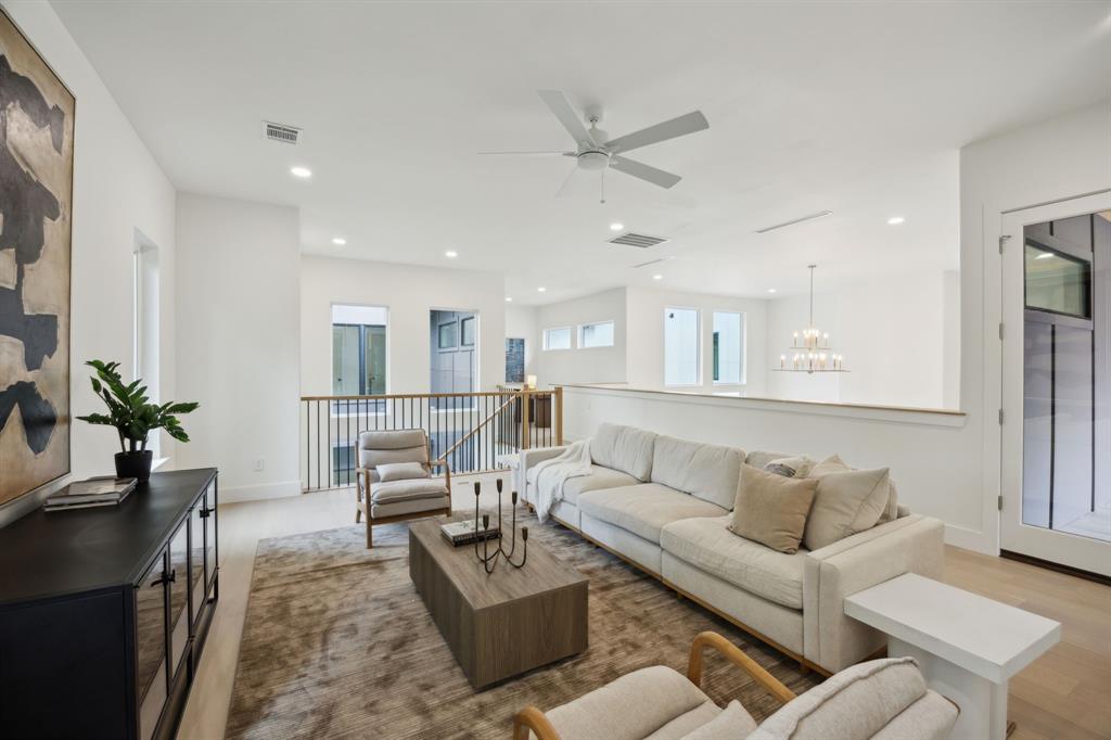 EDGEMONT PARK - Residential