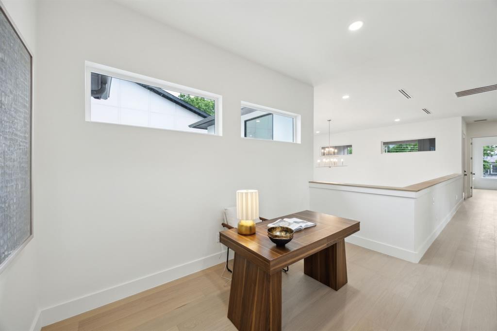 EDGEMONT PARK - Residential