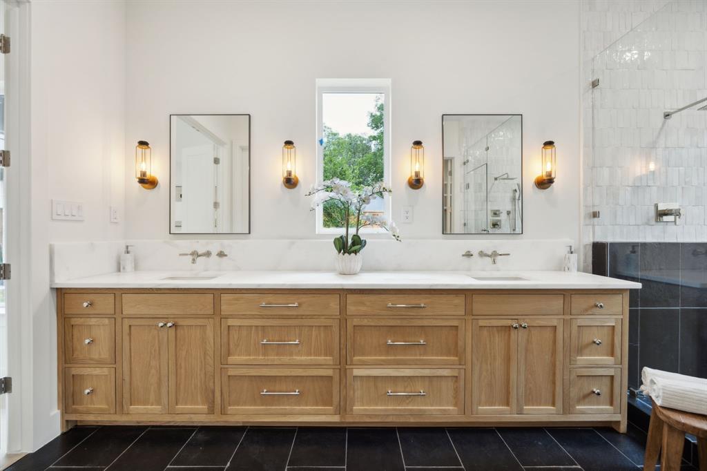 EDGEMONT PARK - Residential