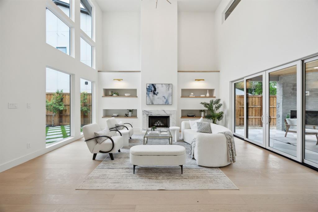 EDGEMONT PARK - Residential