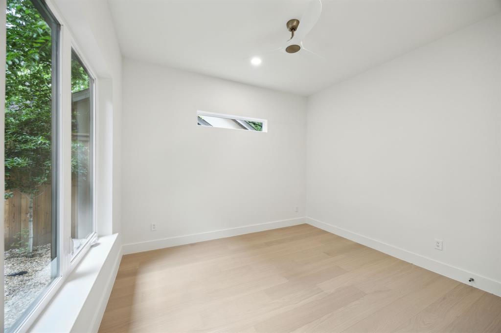 EDGEMONT PARK - Residential