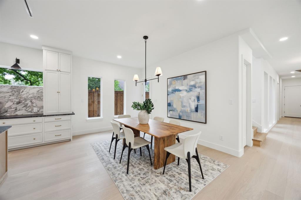 EDGEMONT PARK - Residential