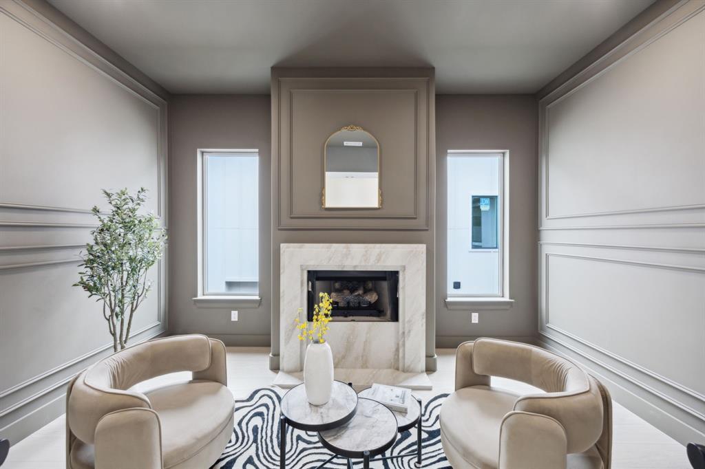 EDGEMONT PARK - Residential