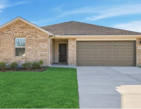 Photo of 3854 Rose Hill Court, Denison, TX 75020 (MLS # 21156459)