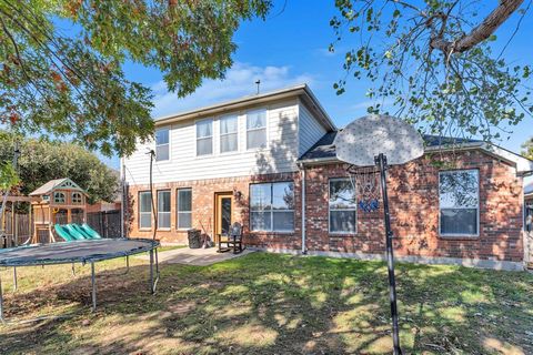 A home in Crowley