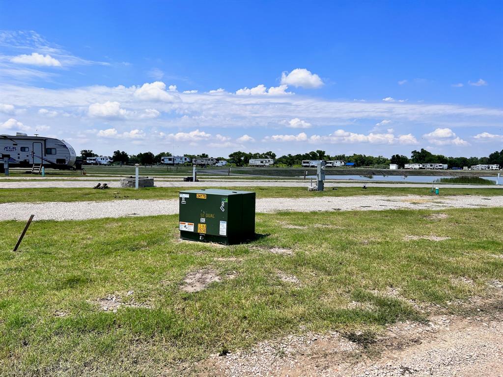 Peninsula Point - Land