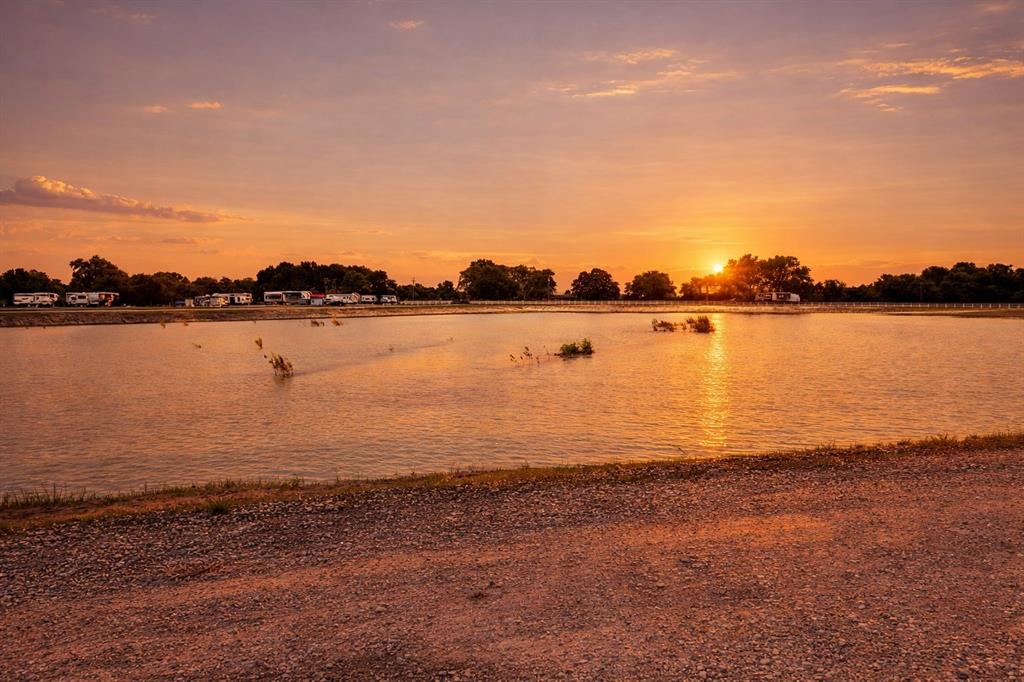 Peninsula Point - Land