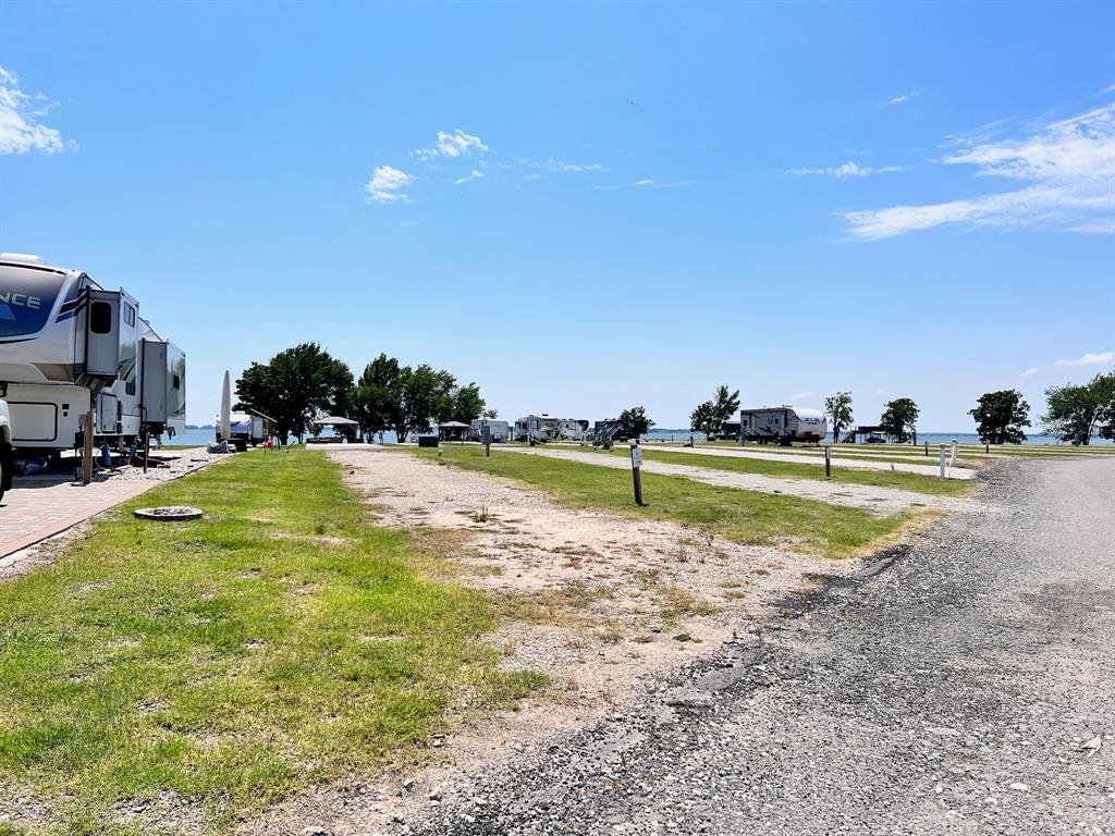 Peninsula Point - Land