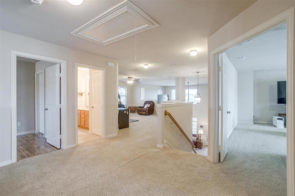 Mountain Valley Lake Tr - Residential