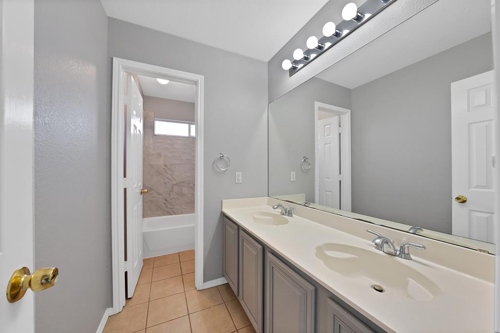 Westgate Ph 3 - Residential Lease