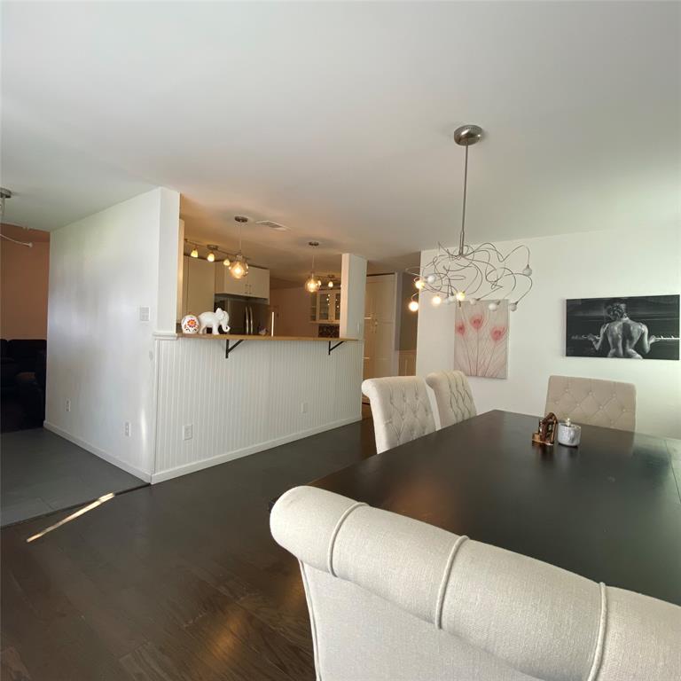 8115 Greenhollow Lane