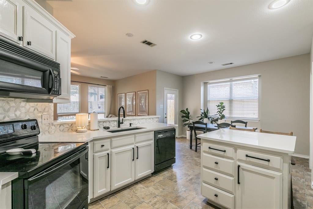5009 Bedfordshire Drive