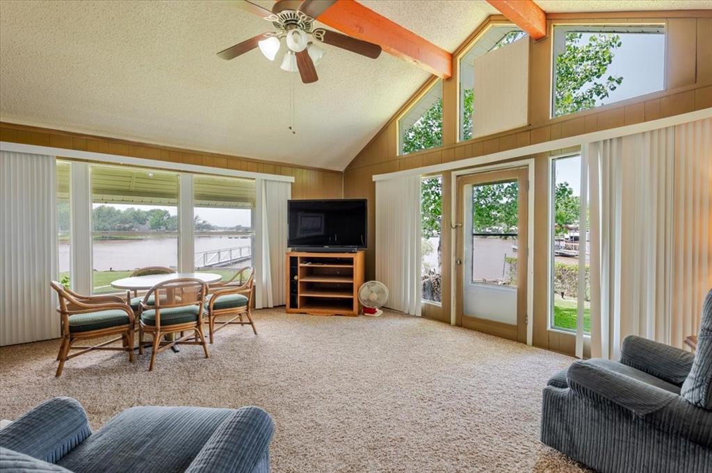 Constantin Park Lake - Residential