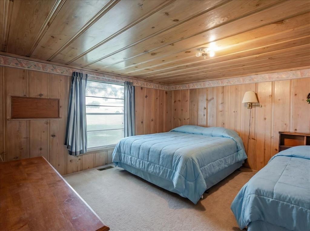 Constantin Park Lake - Residential