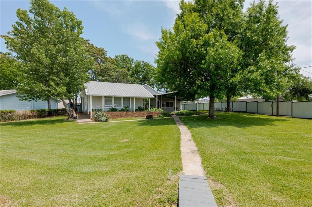 Constantin Park Lake - Residential