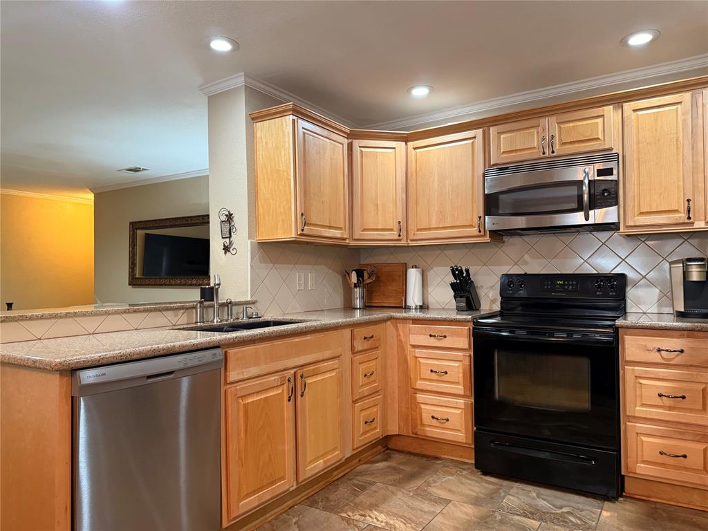 1300 Memory Lane 5214