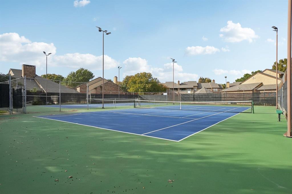 Cloisters Condo The - Residential