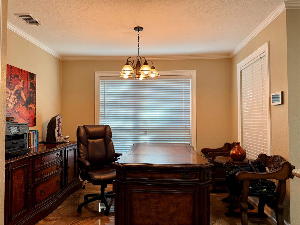 Cloisters Condo The - Residential