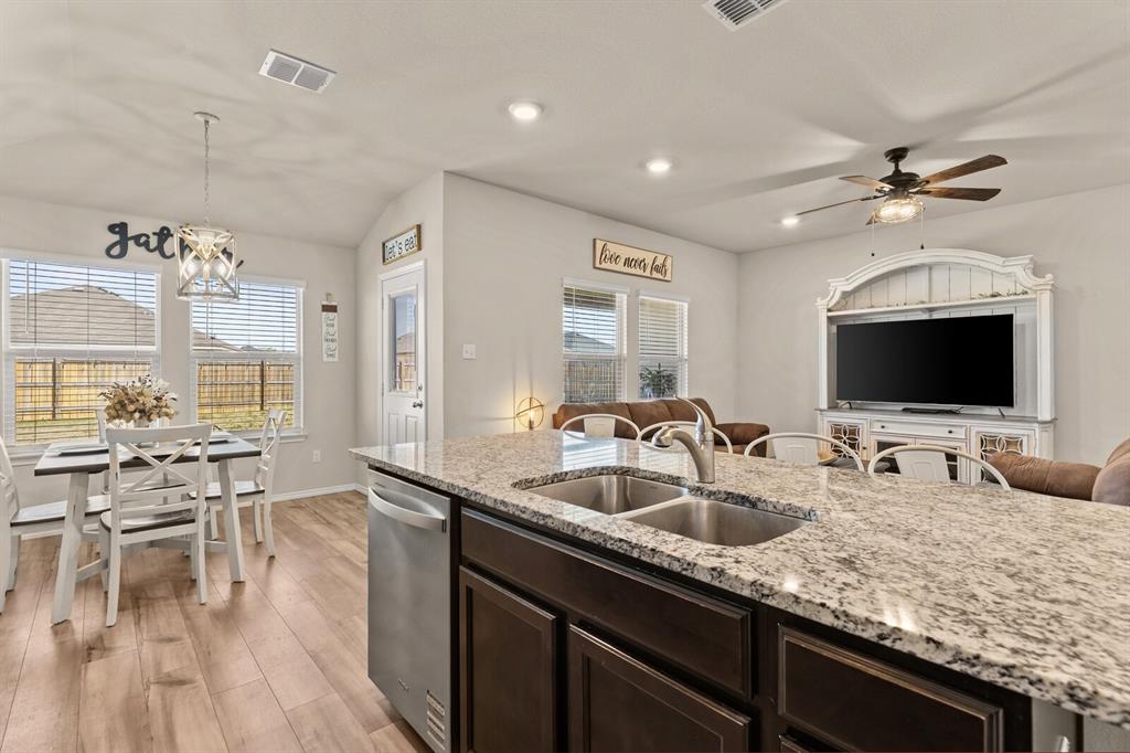 Rivers Crossing - Residential