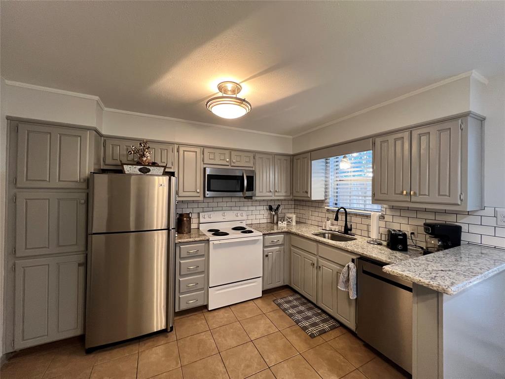 Anderson J P - Residential Lease