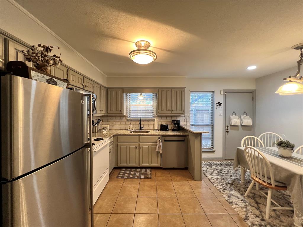 Anderson J P - Residential Lease