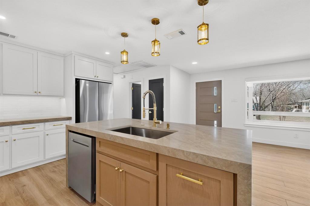 Casa Views Hills Add - Residential