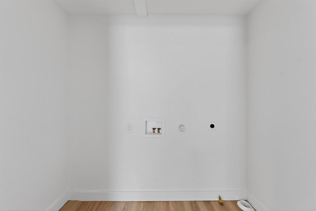 Casa Views Hills Add - Residential