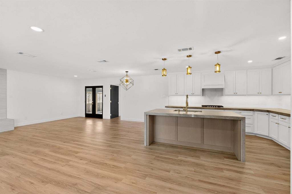 Casa Views Hills Add - Residential