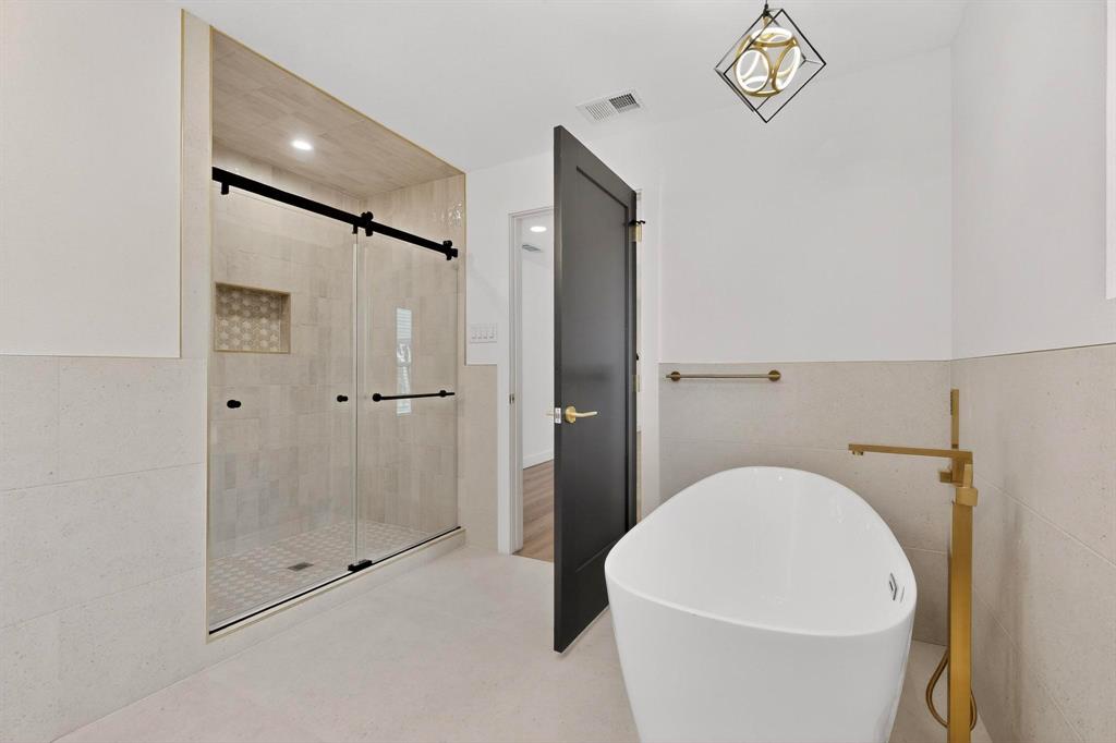 Casa Views Hills Add - Residential