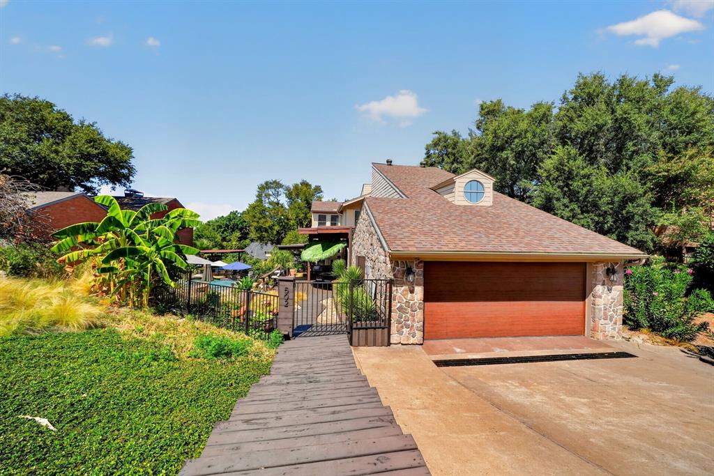 502 Columbia Drive