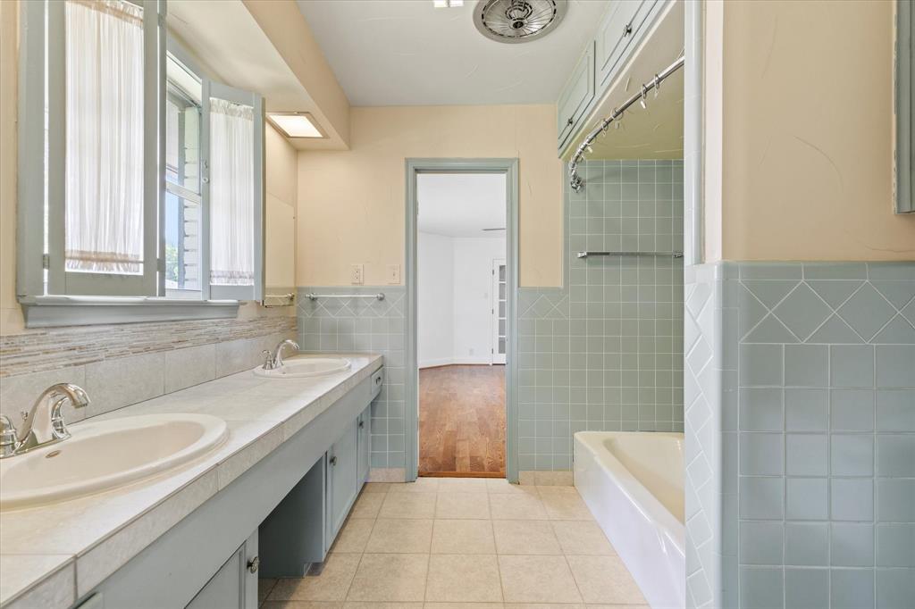 Finch West Add - Residential