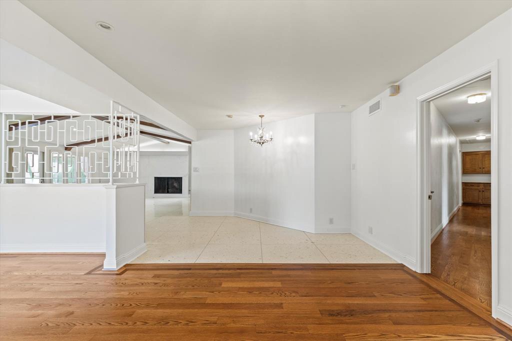 416 Brook Lane
