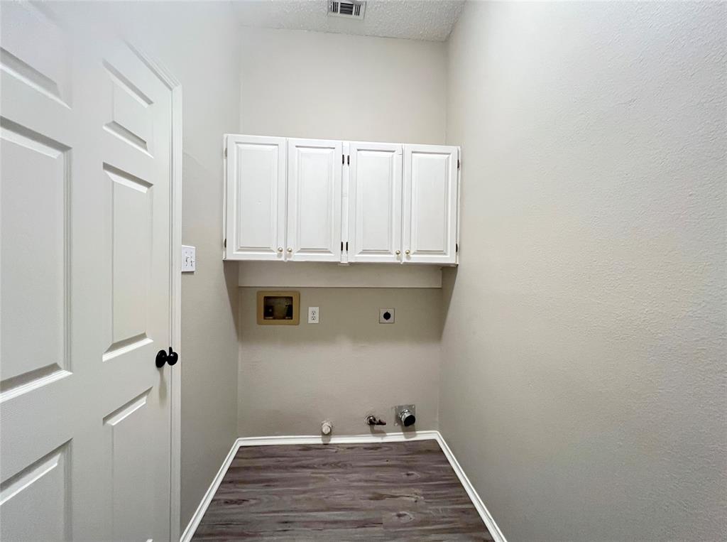 Woods Of Heritage Park Ph A - Residential Lease