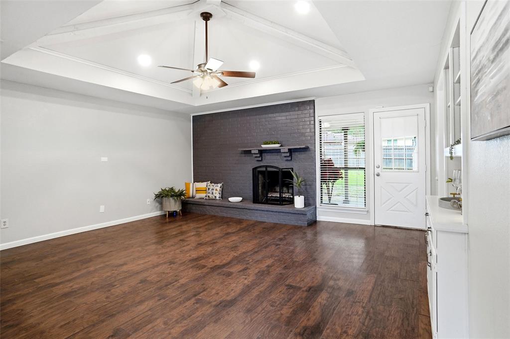908 Santa Fe Trail