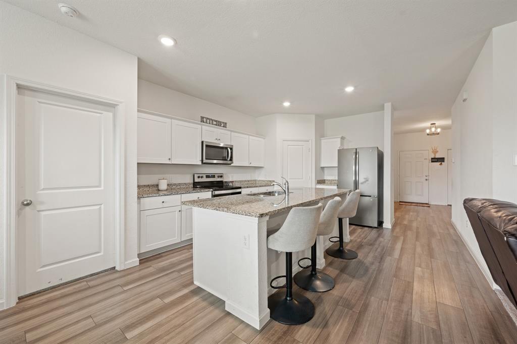 8 Glen Crossings Road