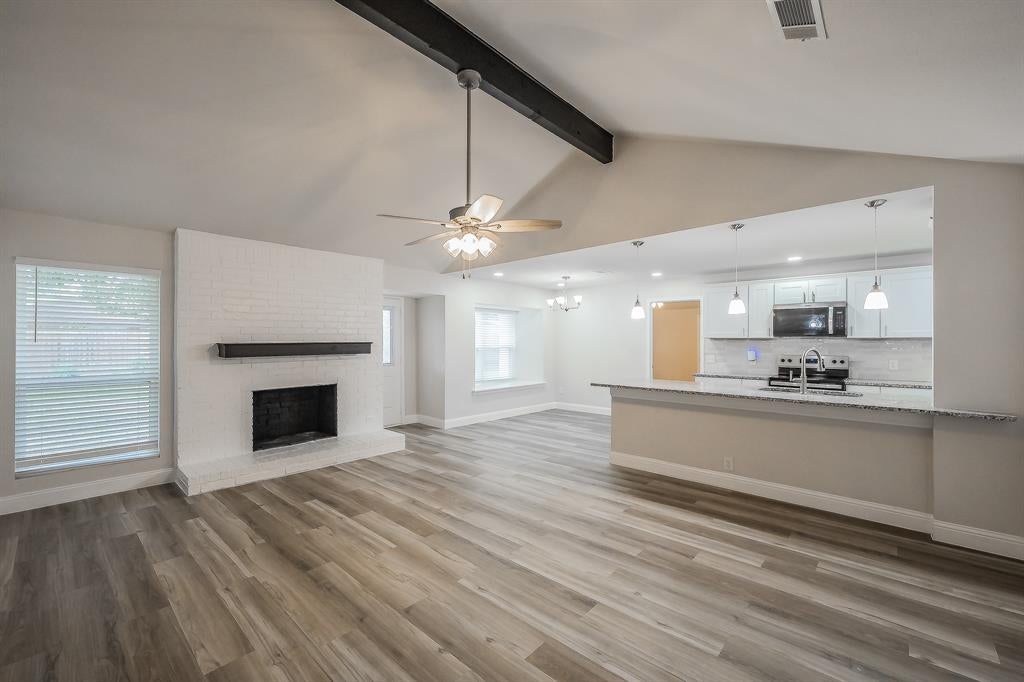 728 Glenhaven Drive