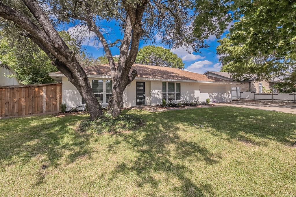 728 Glenhaven Drive