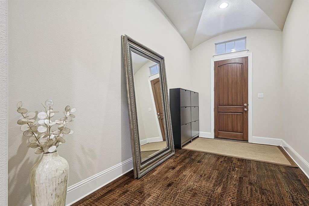 2812 Cedar Elm Drive