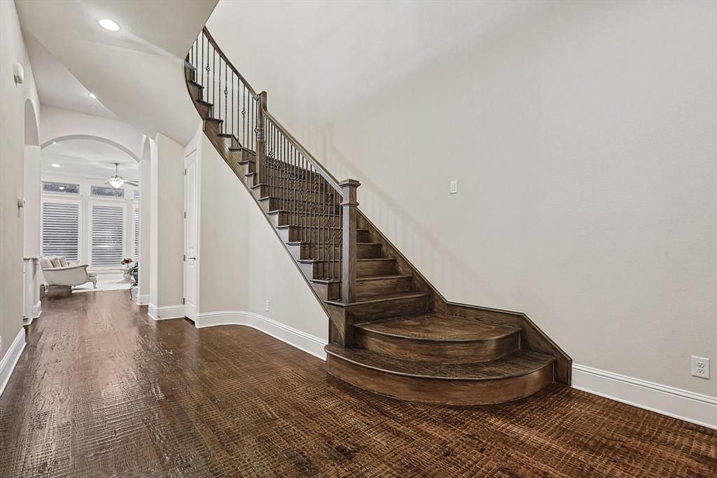 2812 Cedar Elm Drive