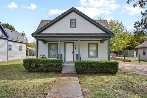 108 Holcombville Road Tom Bean TX 75489