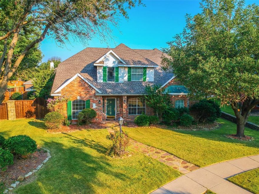 Beautiful corner home in highly desired Watters Crossing! Live comfortably in this 4 bedroom with flex room. BRAND NEW CARPET THROUGHOUT AND FRESHLY PAINTED. Flex room can be a bedroom because it has a closet or use as game room. Enjoy endless hot water with the tankless water heater. Host all holidays with your double oven and gas range and opens to large family living room. Relax by the gas fireplace or use the 4 season patio, 19 x 12 patio, with hot tub. If you need work space in the garage, there is tons of storage in the third stall of the garage, even has a sink! The entire home has tons of storage.This is a special property with lots of possibilities!