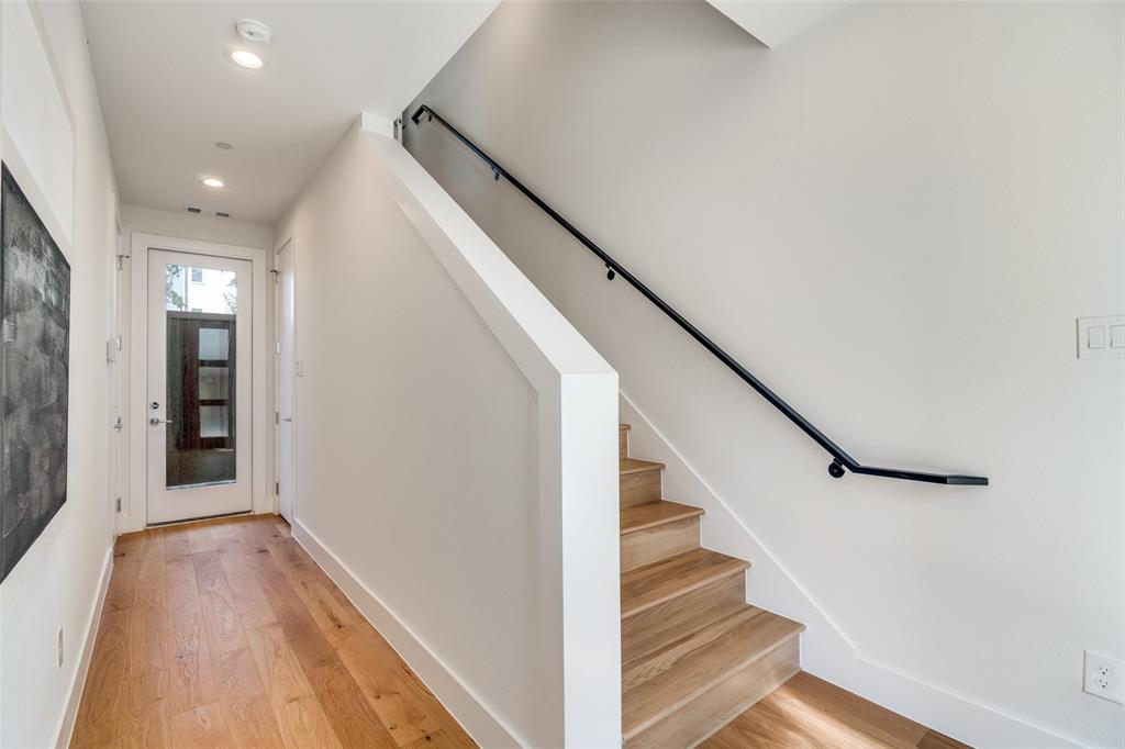 3940 Spring Valley Road 1